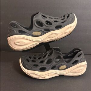 Merrell Hydro Next Gen Moc 1TRL water shoe in a black and tan M7 W9